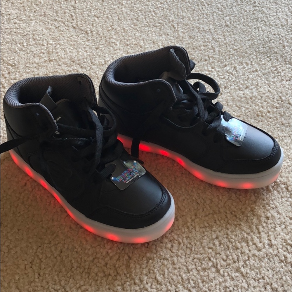 Sketchers Energy Lights Sneakers Sizes 13.5